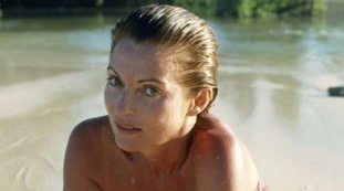 Duhamel, scandalo pedofilia nella sinistra francese. L&apos;inquietante sospetto sul suicidio della star del cinema Marie-France Pisier 