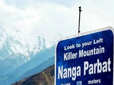 Pakistan, attaccato un hotel ai piedi dell'Himalaya: 10 morti