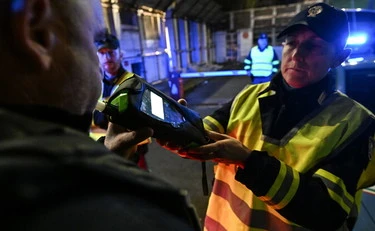 Patente ritirata dopo l'alcoltest positivo. Sentenza storica a Cremona: perchè il Tribunale annulla tutto