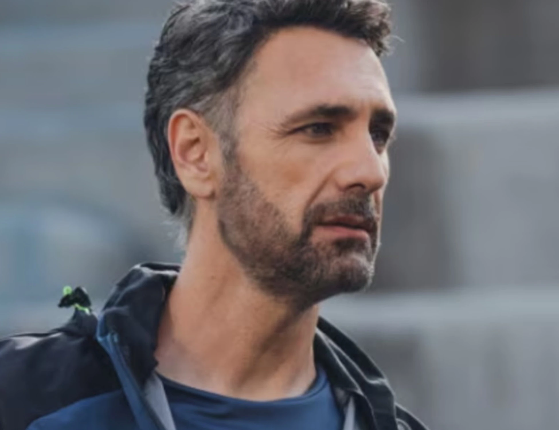 Raoul Bova, "occhi spaccanti" diventa un marchio registrato? Cosa c'è dietro la mossa
