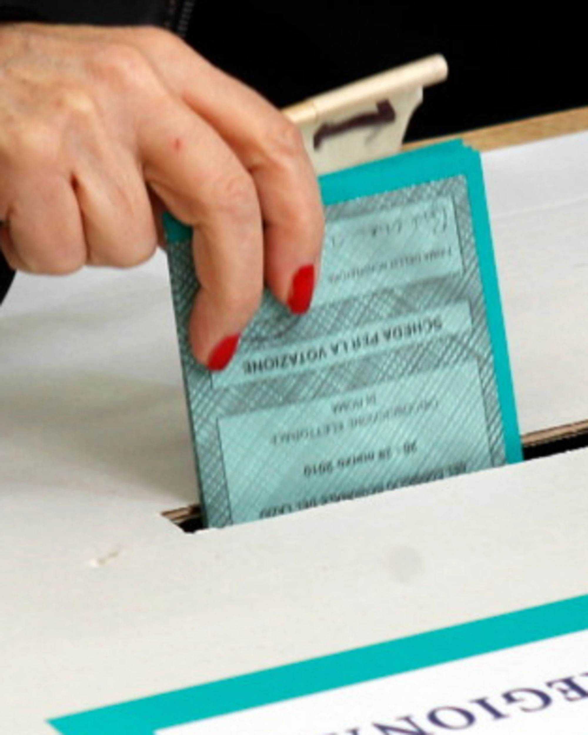 Il voto alle donne: una storia piena di sorprese