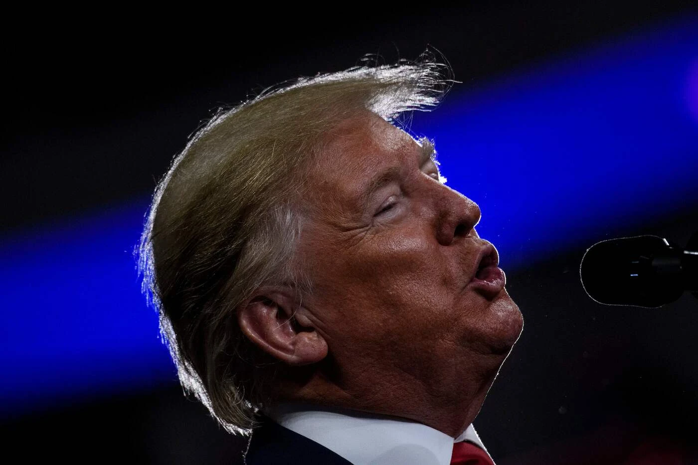 Donald Trump contro Greta Thunberg: "Ridicola, ha problemi di controllo della rabbia. Vada al cinema"