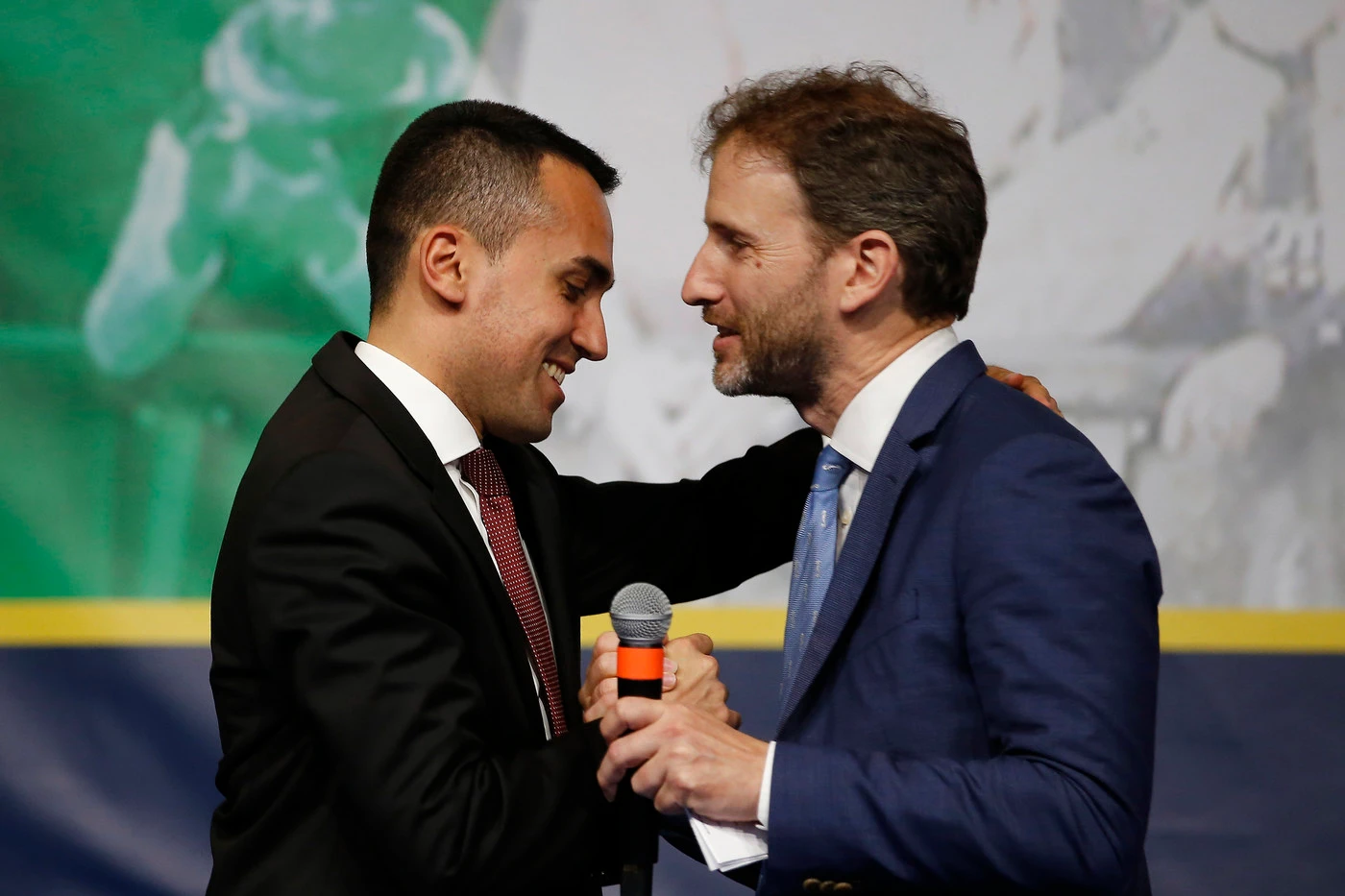 Rimborsi, il Movimento 5 Stelle fissa la scadenza: "Mettetevi in regola, nessuno verrà risparmiato"