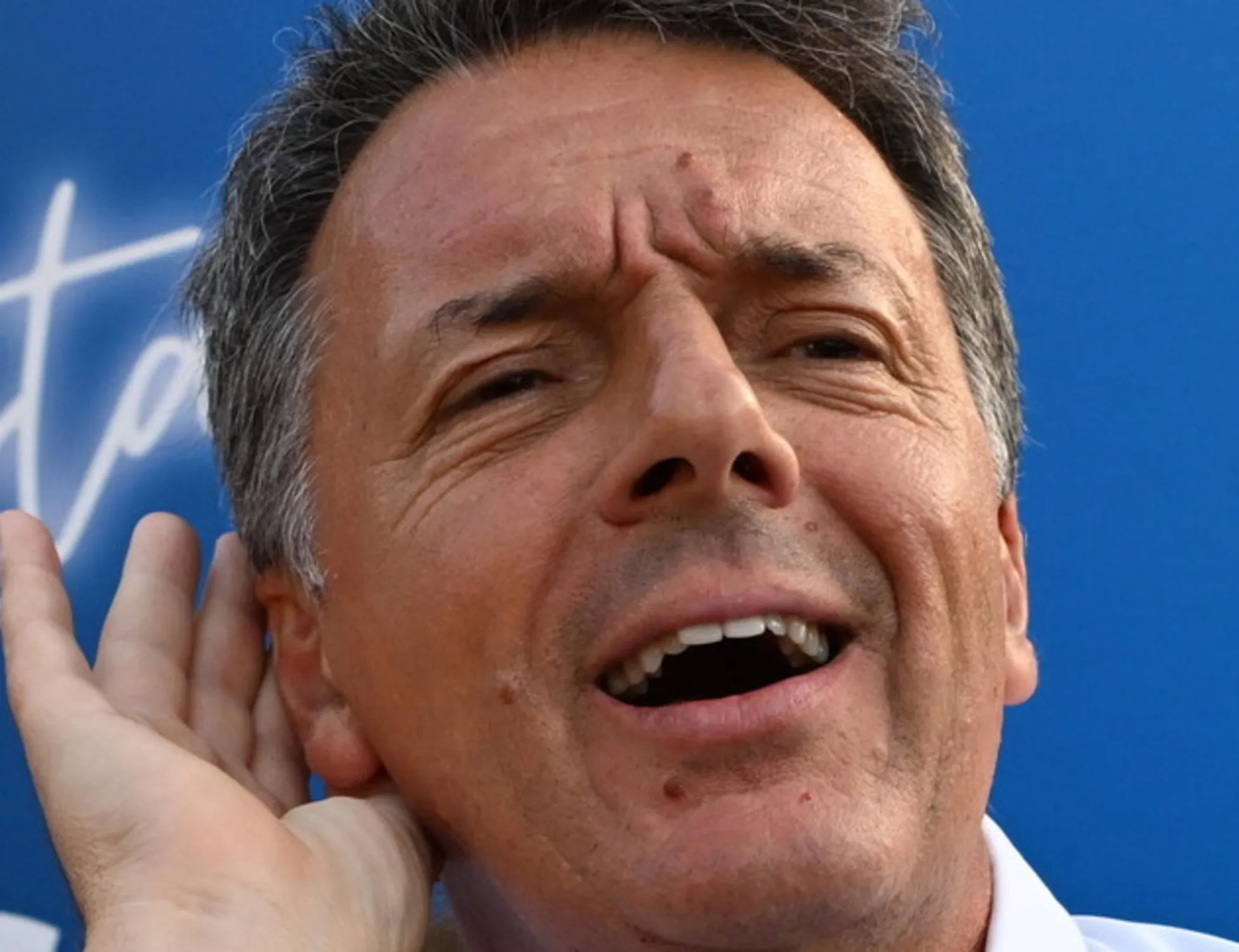 Leggi l'articolo: Il Pd invita Renzi alla Festa dell'Unità, cosa c'è dietro