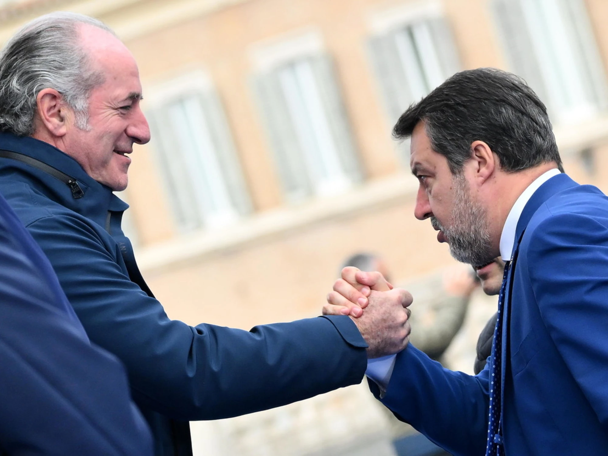 Lega, la mossa di Matteo Salvini: Luca Zaia vicesegretario con delega per il Nord