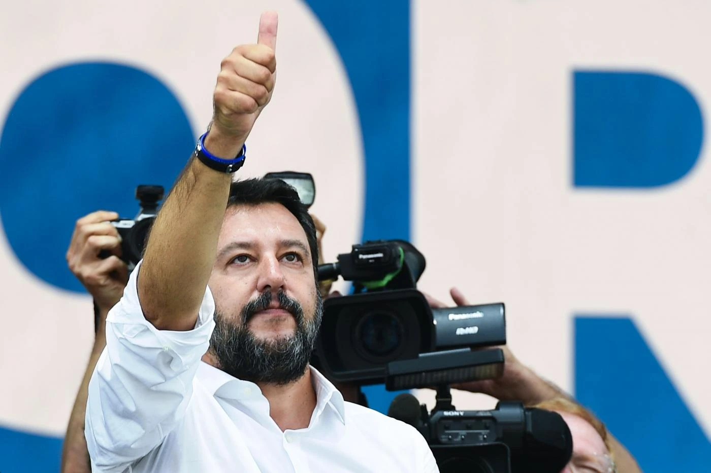 Salvini, Roberto Maroni: "Pd e Cinque Stelle non riusciranno a farlo fuori, lui stravincerebbe comunque"