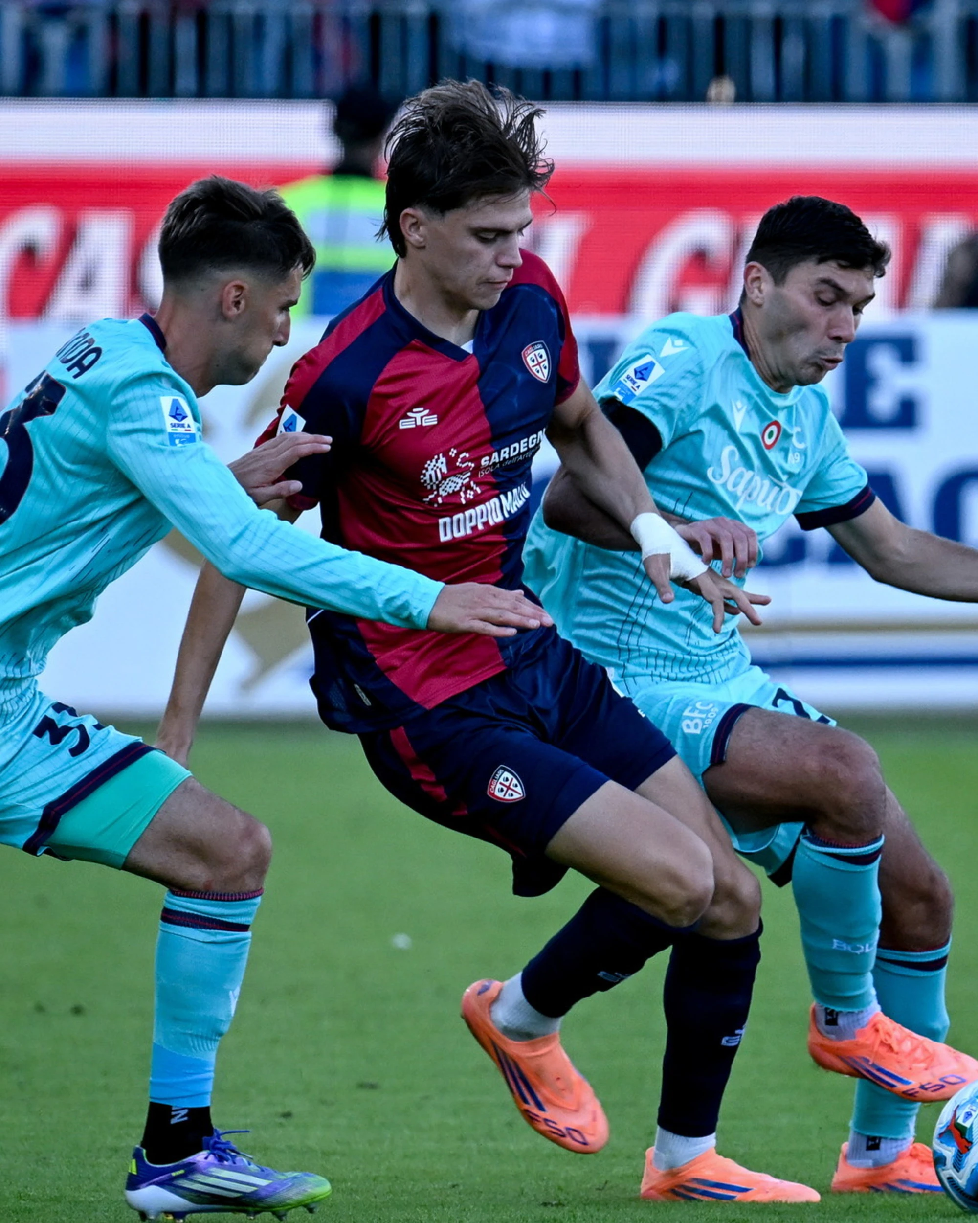 Serie A, il Bologna espugna il campo del Cagliari. E tra Genoa-Parma è 0 a 0