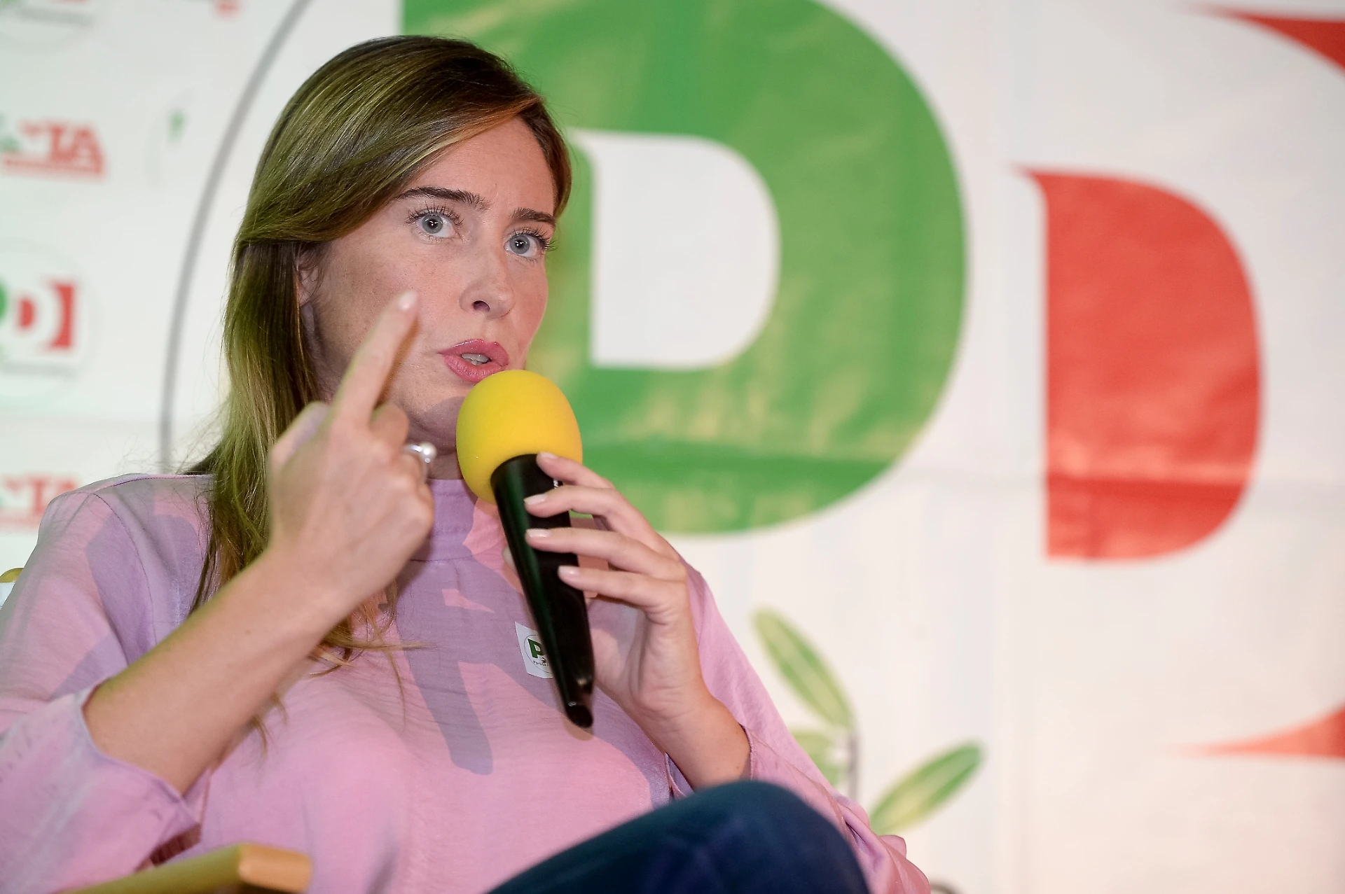Maria Elena Boschi attacca la Lega: "Restituiscono i soldi spariti in comode rate"
