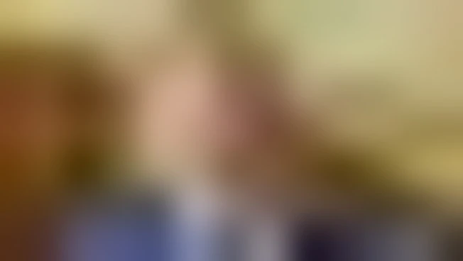 https://media.liberoquotidiano.it/JD80-W4WXIdg78HSQAW5vcuc1iTUy_5crP8GfEeJtYc/width:800/quality:90/aW1hZ2VzLzIwMjUvMDkvMjMvMTQxNDE1MjYxLTk4MTUyNDdiLTU3NzYtNGMyYi04ODliLTJjNjQ4MmEzNDkwZC5qcGc.webp