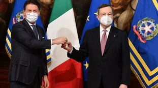 Giuseppe Conte chiuso in un salottino per fingere di aver battagliato con Mario Draghi: il clamoroso retroscena di Bisignani