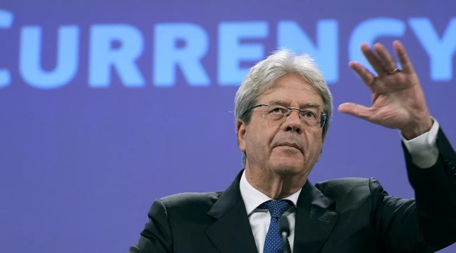 Paolo Gentiloni, sfida alla Meloni: "Polemiche su di me? Danno per l'Italia"