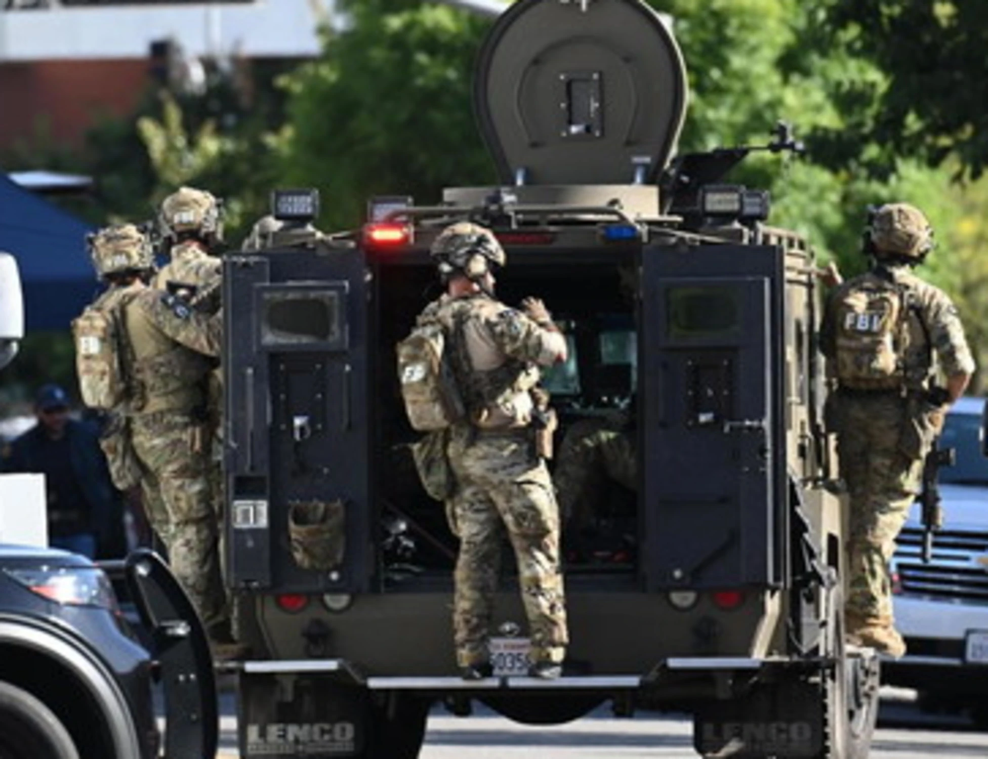 Fbi, la rivelazione: "Omicidi mirati ordinati da Putin", paura in Italia