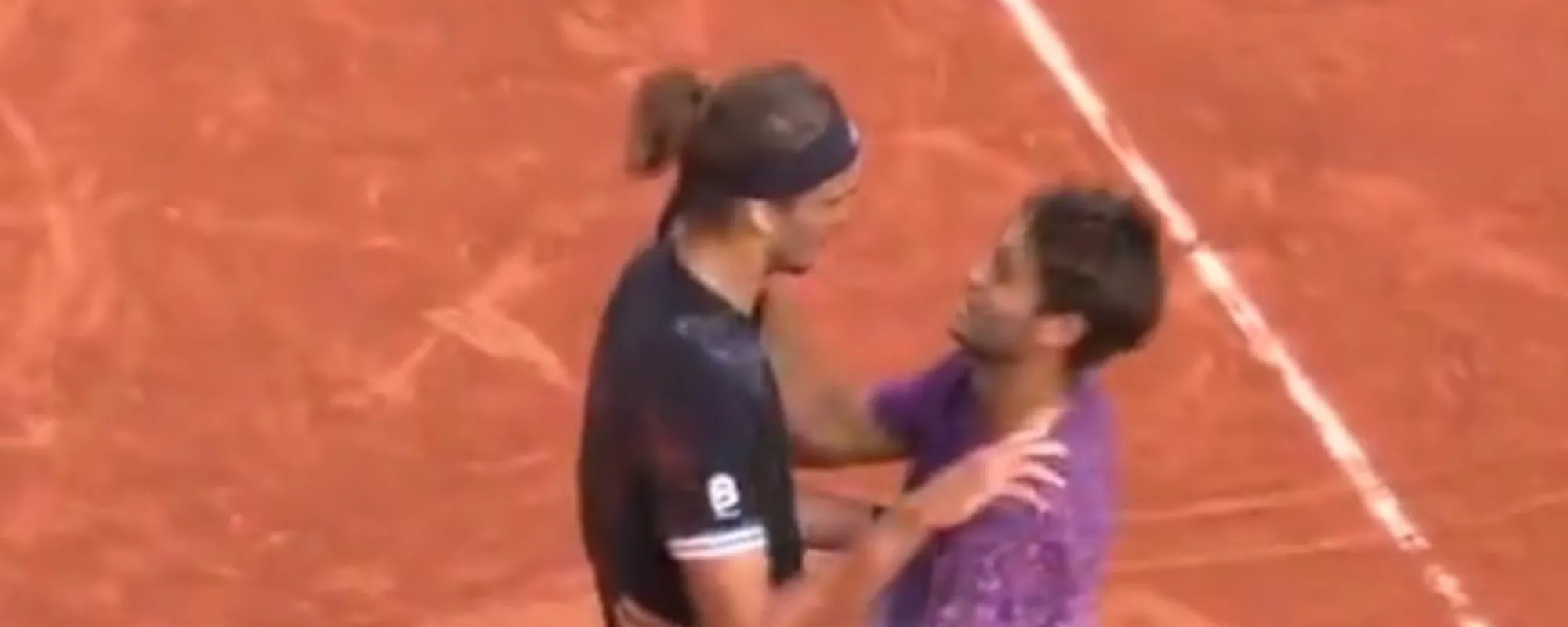 Cobolli lotta ma non basta: Zverev lo batte con questo colpo <span style="color: rgb(153, 0, 0);">Guarda</span>