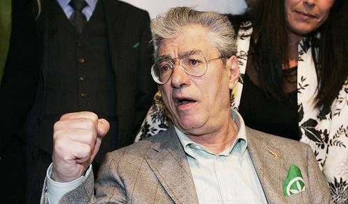 Bossi sicuro:"Niente governo"E al Collevuole Marini