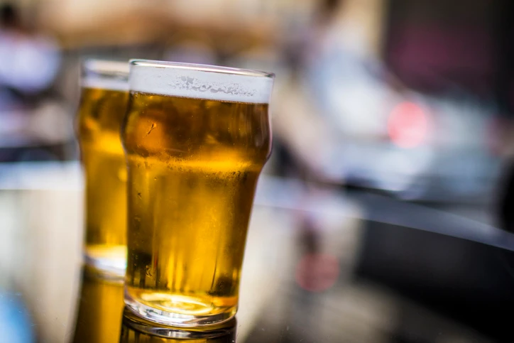 Birra contaminata da glicole dietilenico, morte quattro persone: il prodotto da evitare