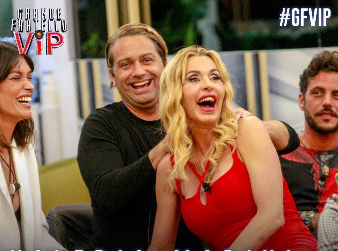 Grande Fratello Vip, la voce a Mediaset: oltre a Valeria Marini, entra anche Stefano Bettarini? Due ex in casa