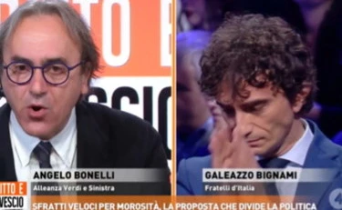 Dritto e Rovescio, scontro Bonelli-Bignami: "Non ti faccio parlare"