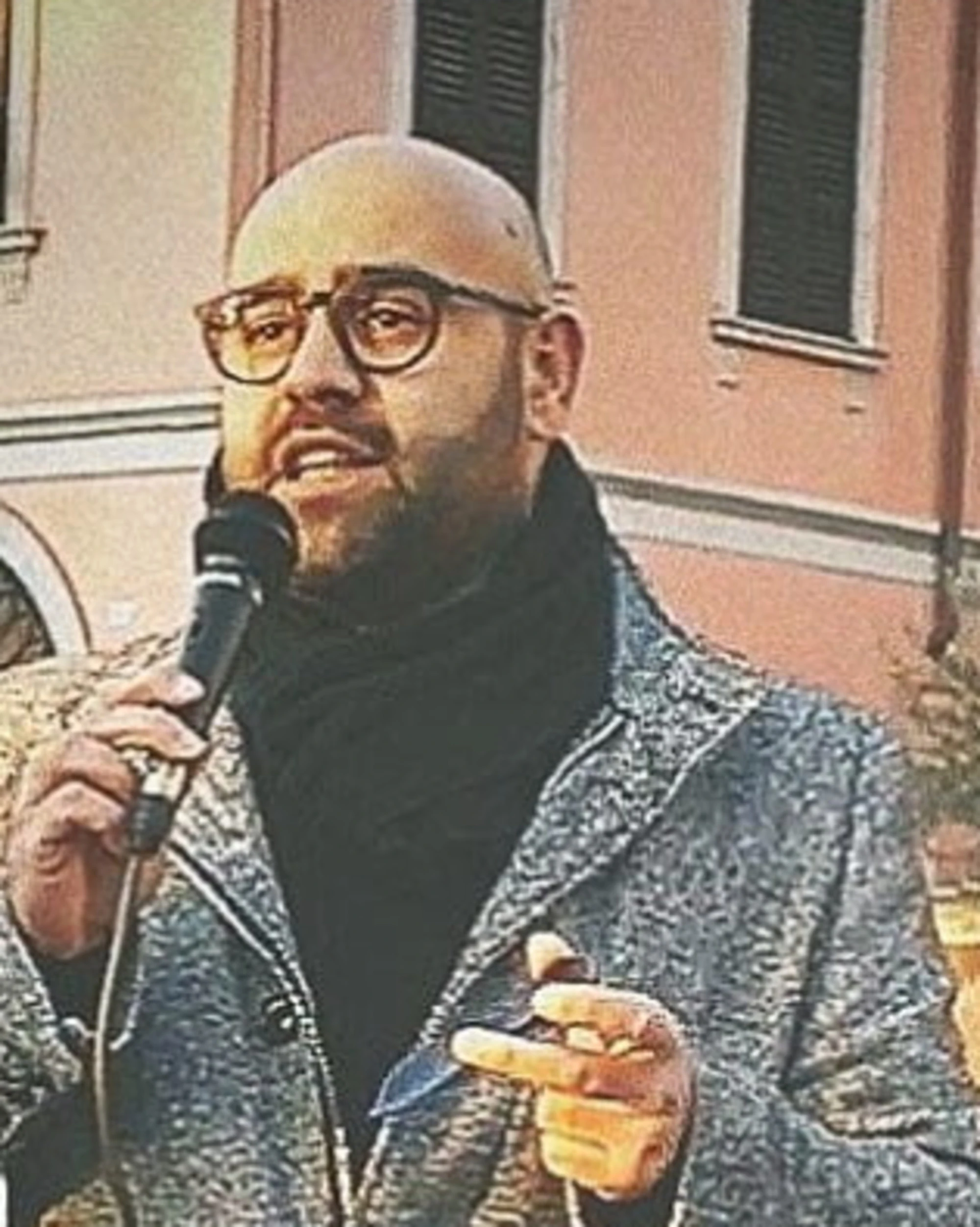 Francesca Albanese, il suo primo "fan"? Loda Putin, insulta Schlein e Mattarella