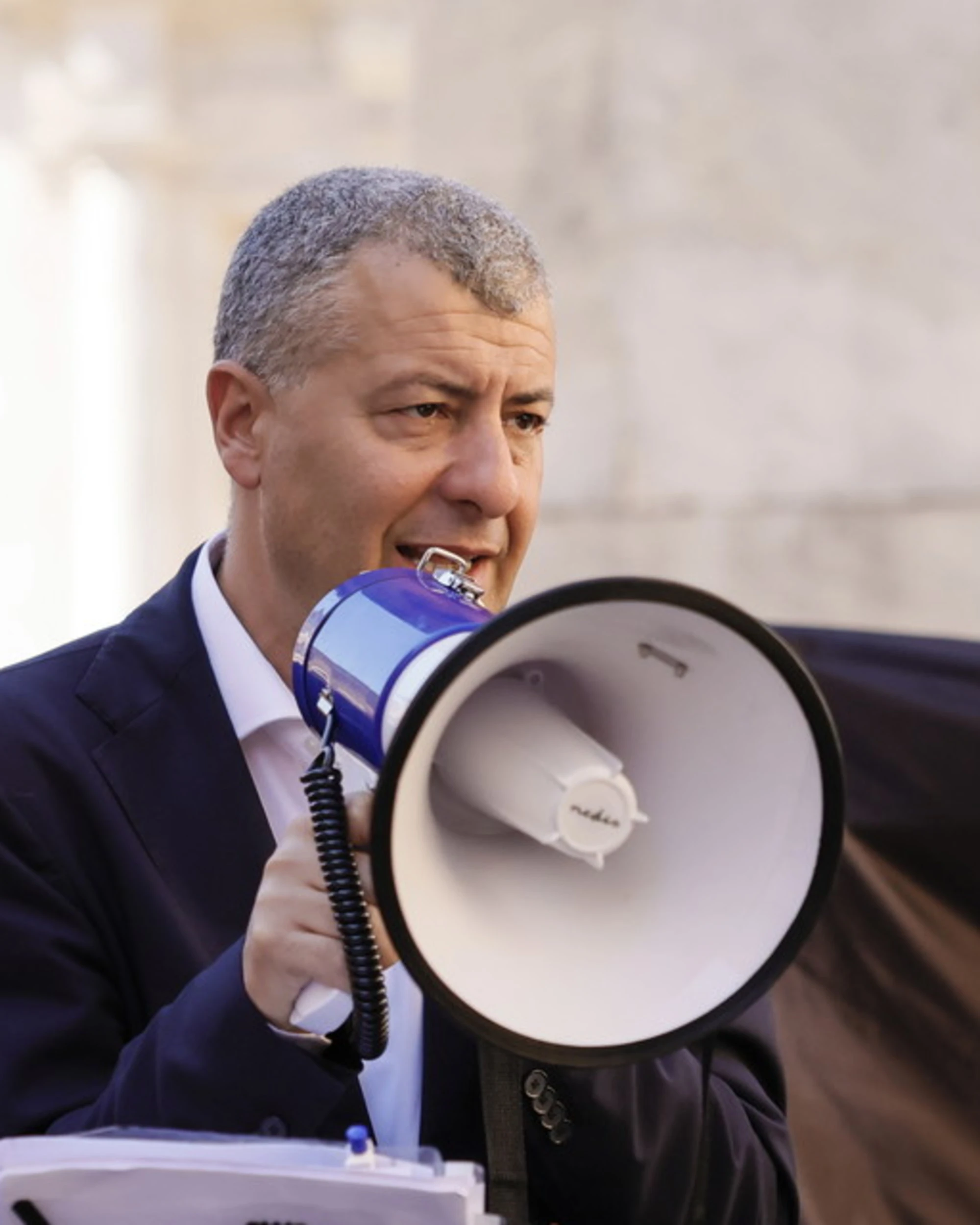 Arturo Scotto rincara la dose dopo Schlein: "Meloni non si permetta"