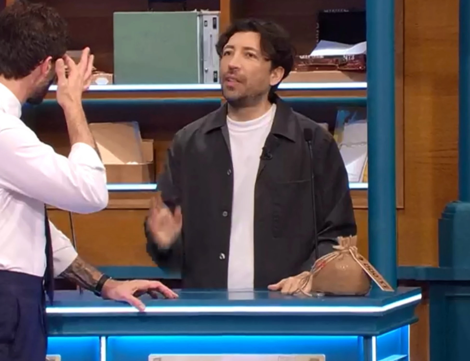 Affari Tuoi, "quelli come te...": Herbert gela De Martino