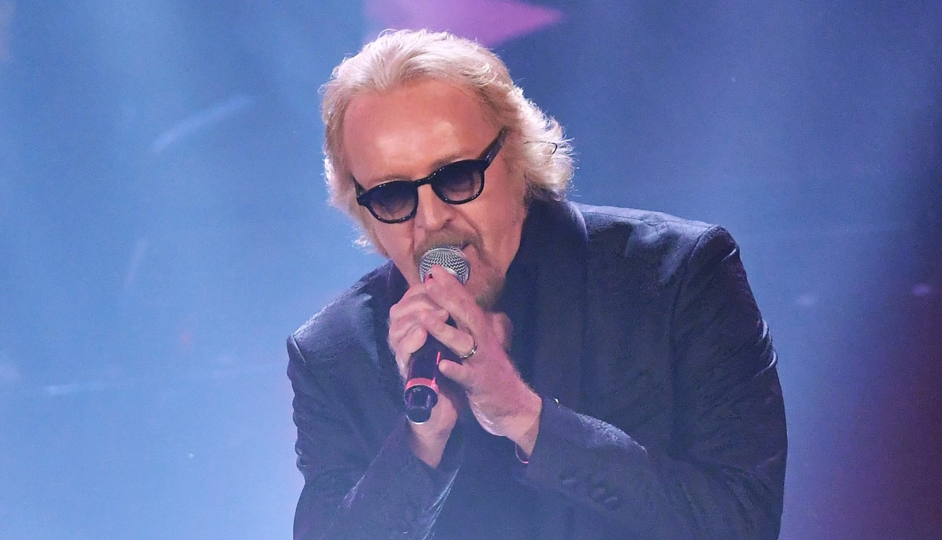 Sanremo 2019, Umberto Tozzi uguale a Flavio Briatore? Dagospia: &quot;Esatto, quei due...&quot;