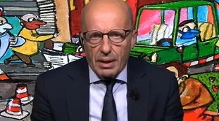 Alessandro Sallusti e il sospetto su Sergio Mattarella: "Pronto a tutto per non far governare il centrodestra"