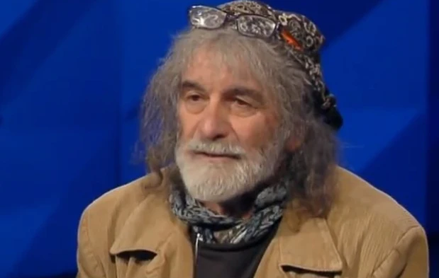 Sardine, Mauro Corona a Cartabianca: "Le piazze non bastano, il problema è cosa faranno poi"