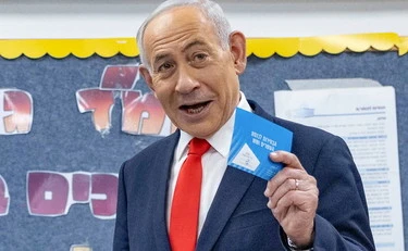 Israele, il voto in diretta: Netanyahu primo partito, voci di un nuovo attacco all'Iran