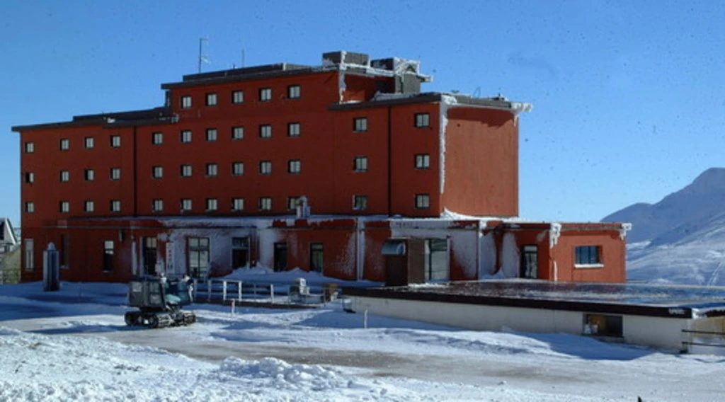 Dpcm, verso misure drastiche: hotel di montagna chiusi fino al 10 gennaio, Italia blindata