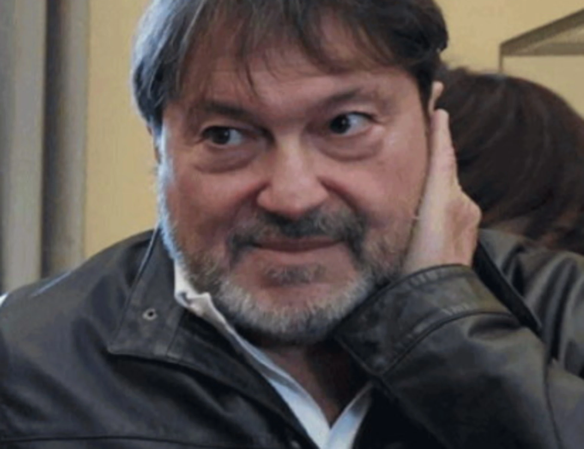 Ghiglia inchioda Ranucci: "Mi fa pedinare ma poi scappa"