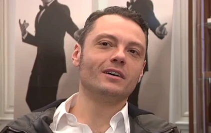 La confessione di Tiziano Ferro: "Quella volta che dormii a casa di Mara Maionchi"