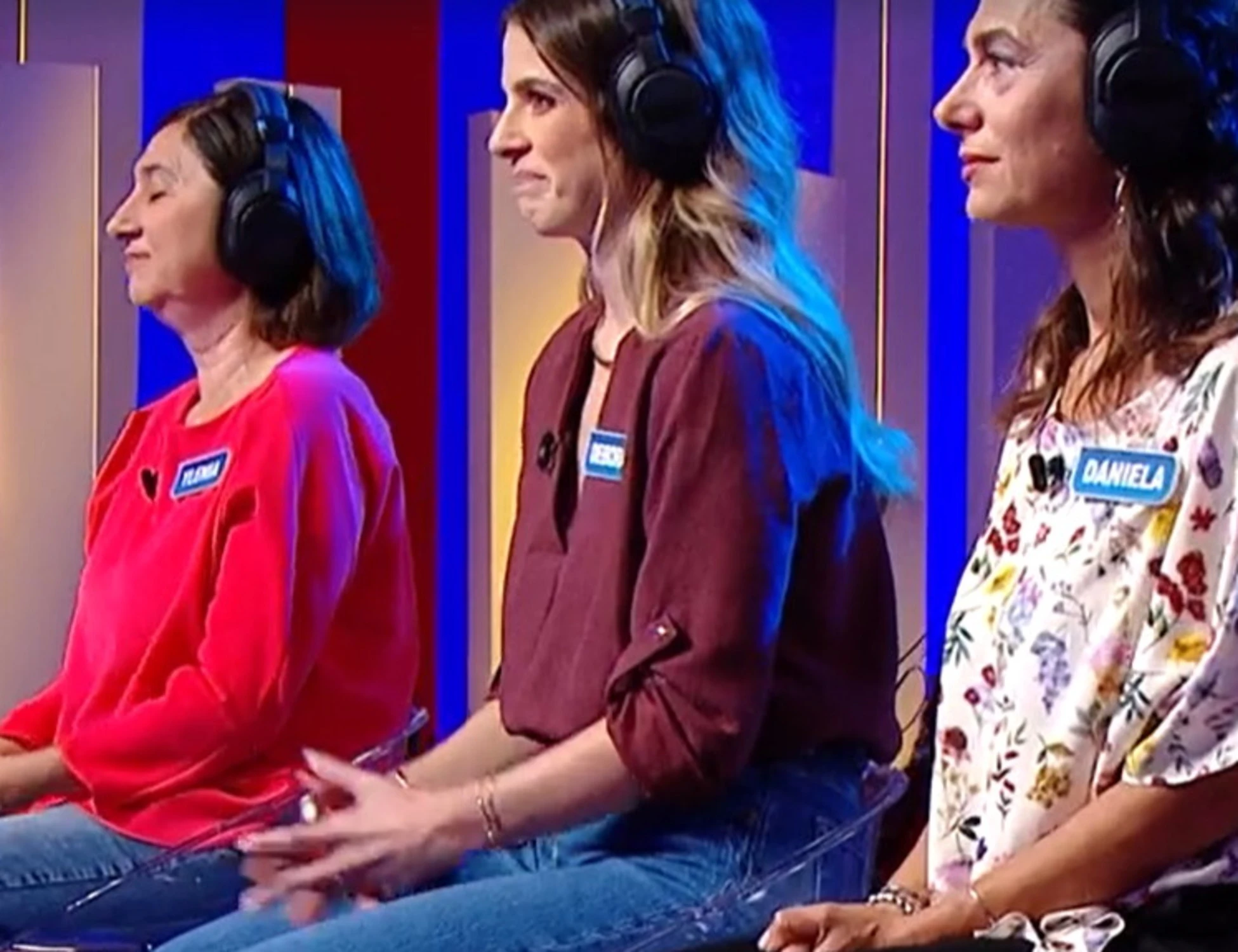 Reazione a catena, "il tre è un numero": insulti contro le Stefanelle