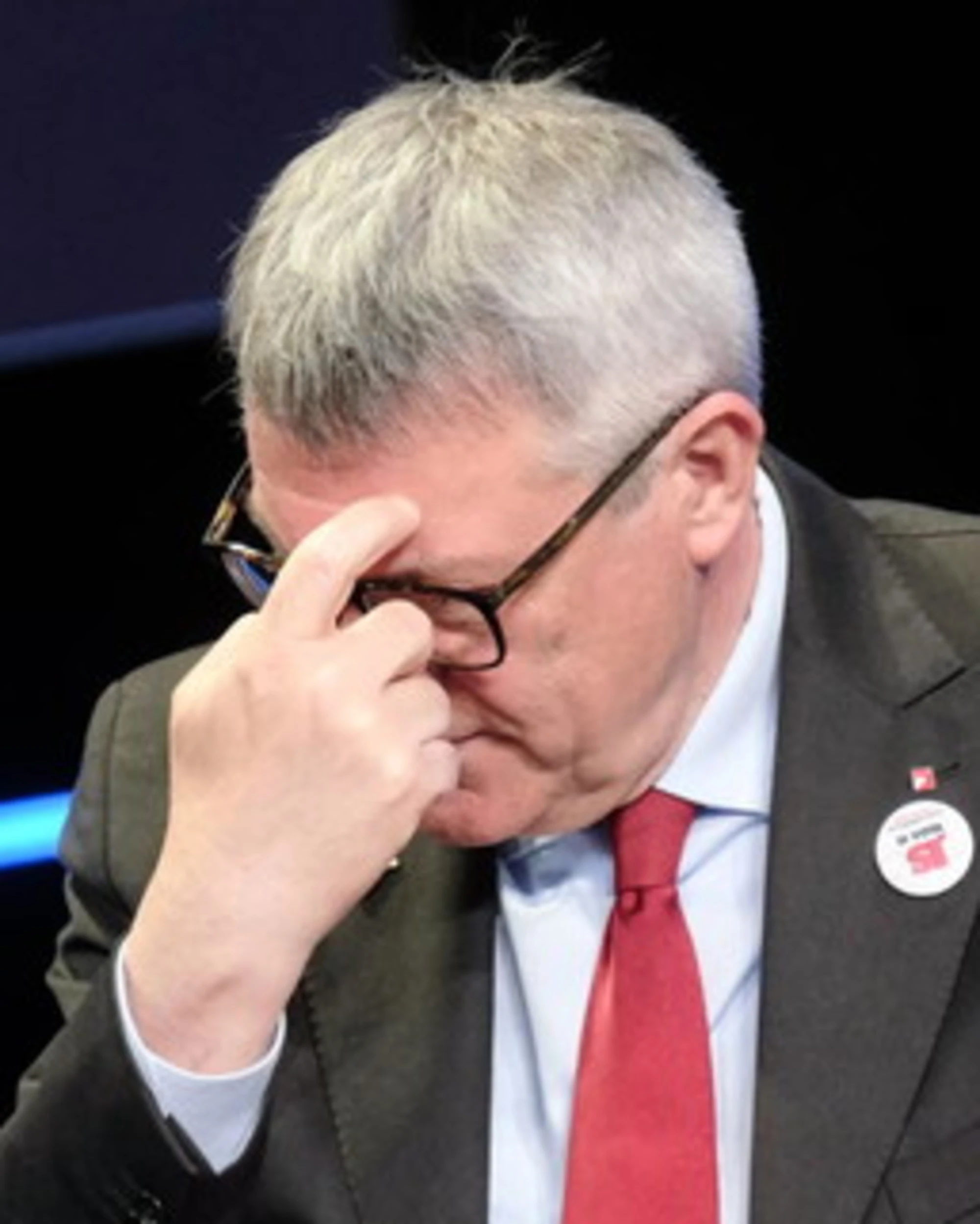 Papa, guerra, referendum: ecco il Landini show