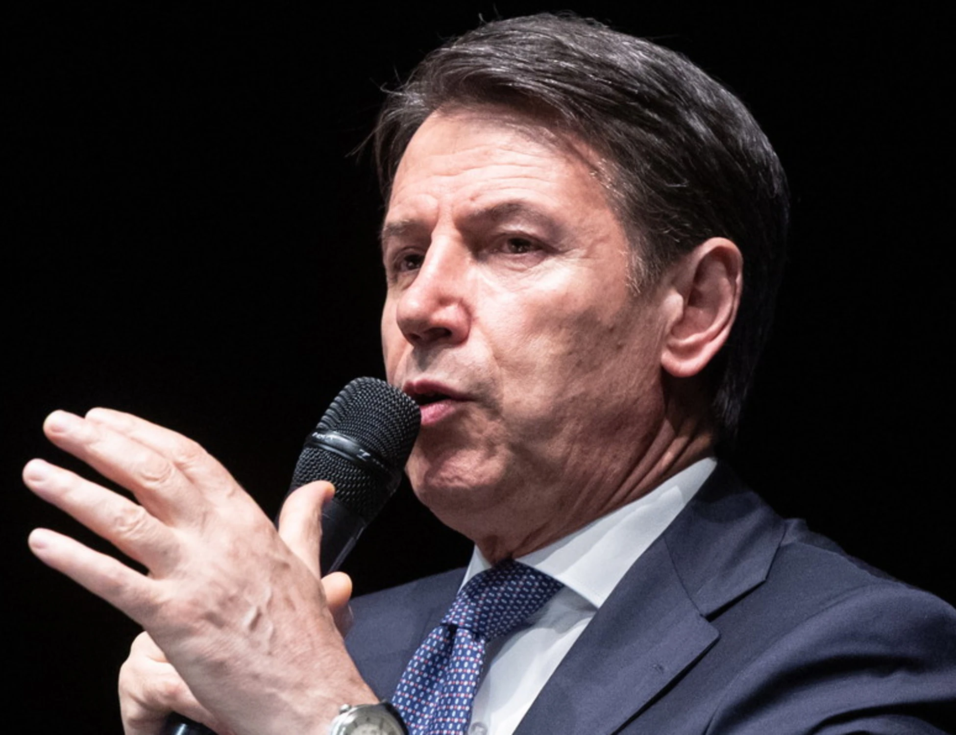 Giuseppe Conte, 13 aprile 2020: Covid, mail di alert ignorate, la prova regina contro il grillino