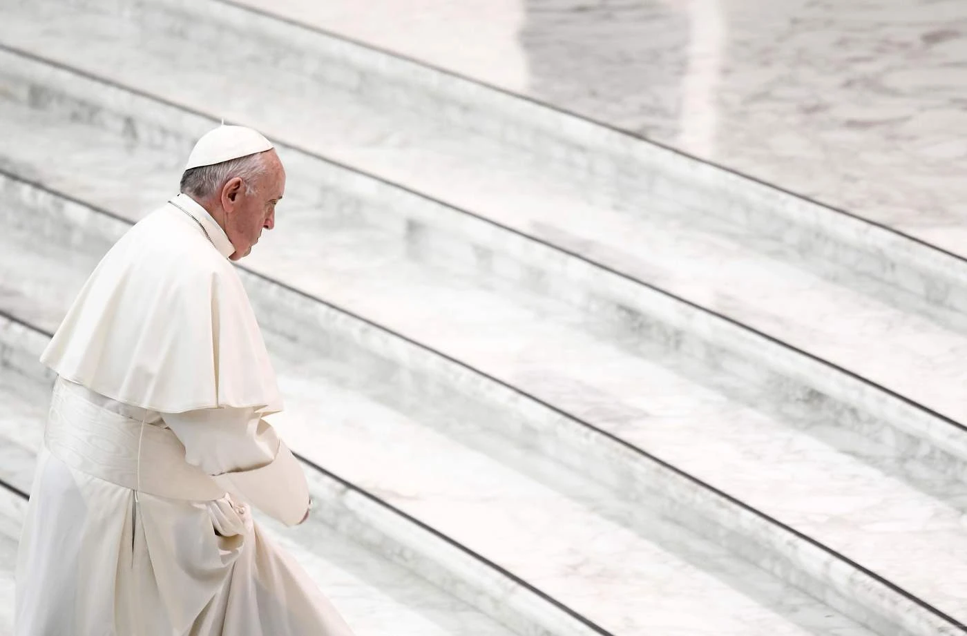 Vaticano, Renato Farina: perché la Chiesa dimentica il ceto medio