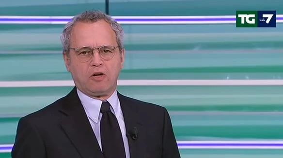 Mentana amarissimo dopo la strage islamica dei bambini. La frase sul kamikaze: "Essere umano?", il legame con Bruxelles