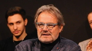 Oliviero Toscani insulta tutti: "Susanna Ceccardi barbara, Del Debbio mi sta sui cog***. Briatore? Ecco che fig*** tratta"
