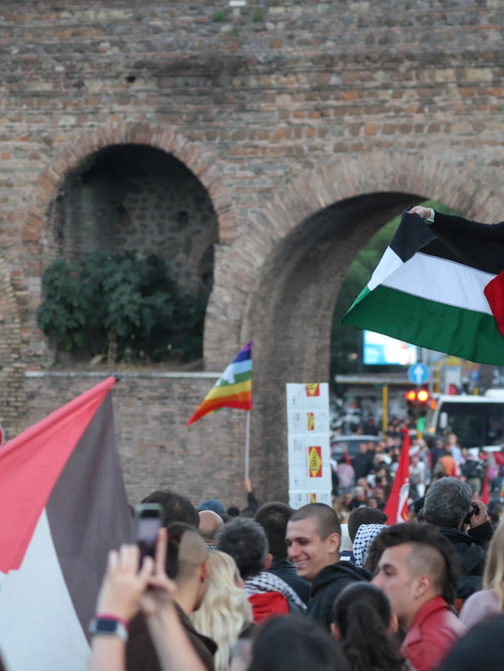 L’imbarazzante silenzio dei cattolici pro-Palestina