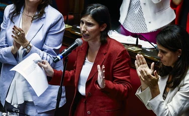 La vendetta di Elly contro la fronda Pd