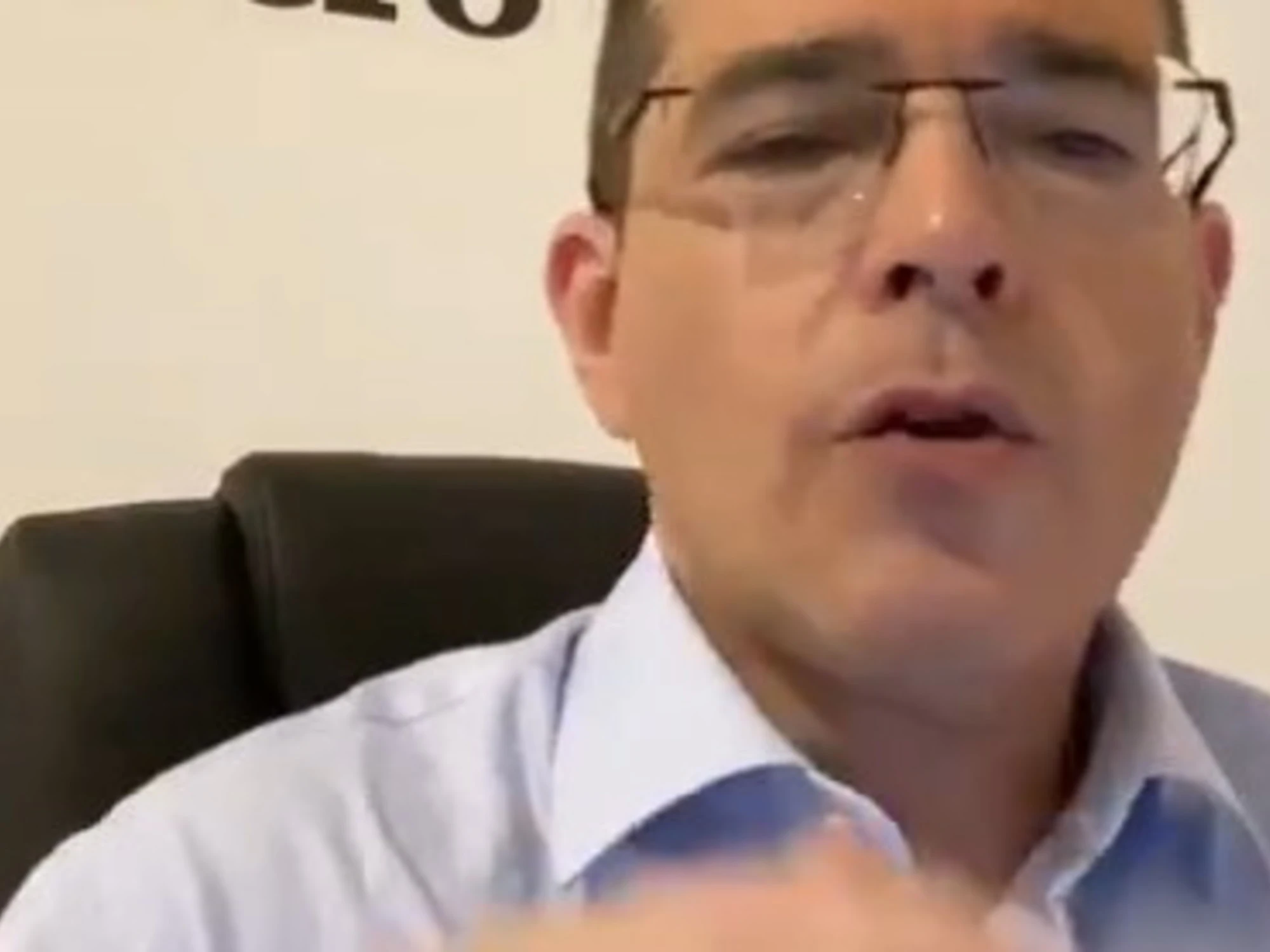 Capezzone: "Dalla farsa alla tragedia". Il prof anti-Meloni, cosa spunta sui giornaloni