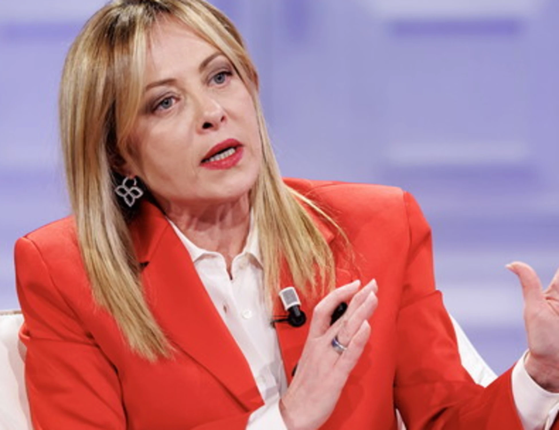 Speciale Porta a Porta, Meloni: "Mai remissiva con Trump. Sicurezza? I giudici mortificano il lavoro degli agenti"