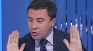 Italo Bocchino gela la Sattanino: "Qual è la vera notizia di questa sera"