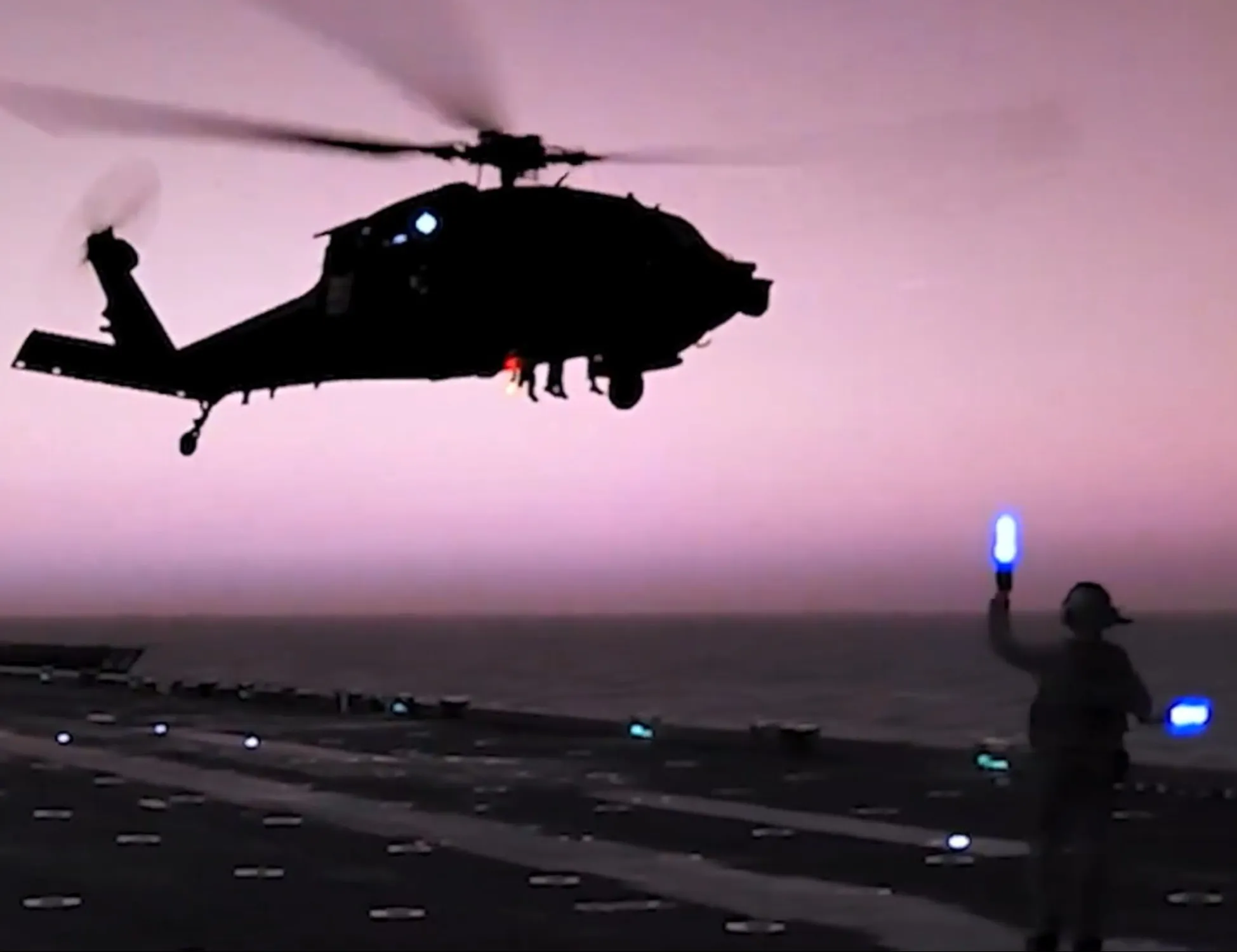 Leggi l'articolo: "Piani Usa per una nuova ondata di raid brevi e potenti sull'Iran"