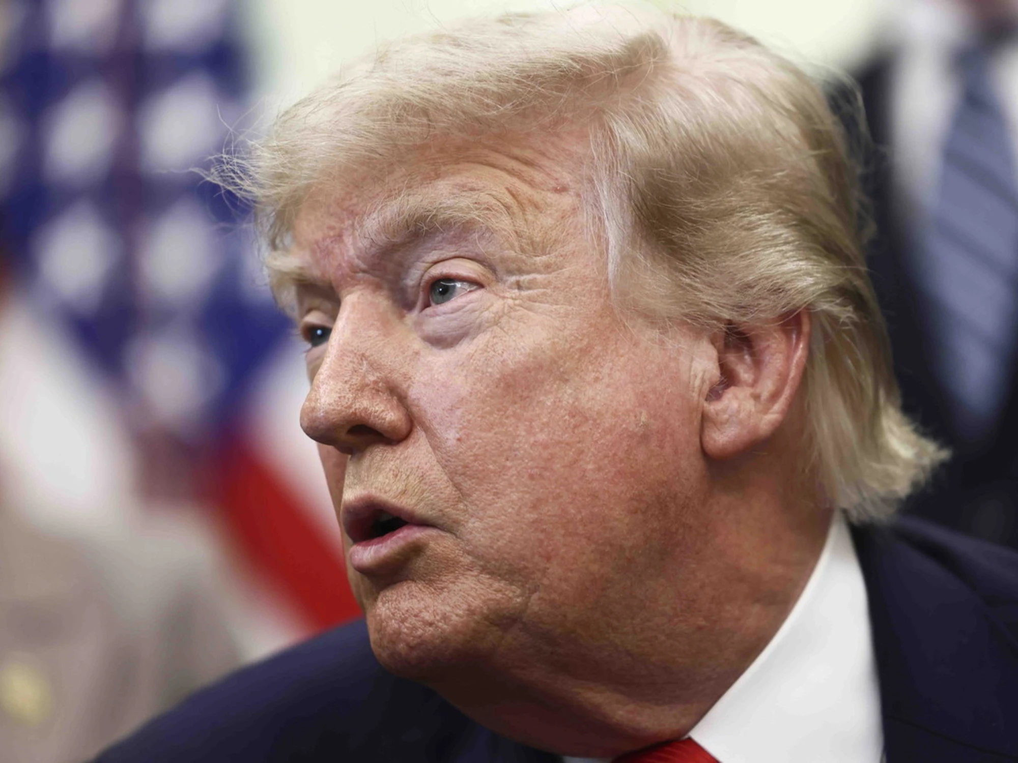 Donald Trump ancora contro Meloni: "Dato che perde consensi vuole tornare mia amica"