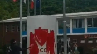 Ultima generazione, blitz e figuraccia: "Mai venduto armi ad Israele"