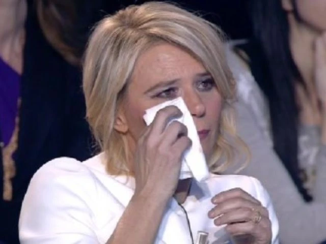 Amici, il padre di Vincenzo Di Prima e il dramma economico: "Per 10 euro...". Maria De Filippi in lacrime
