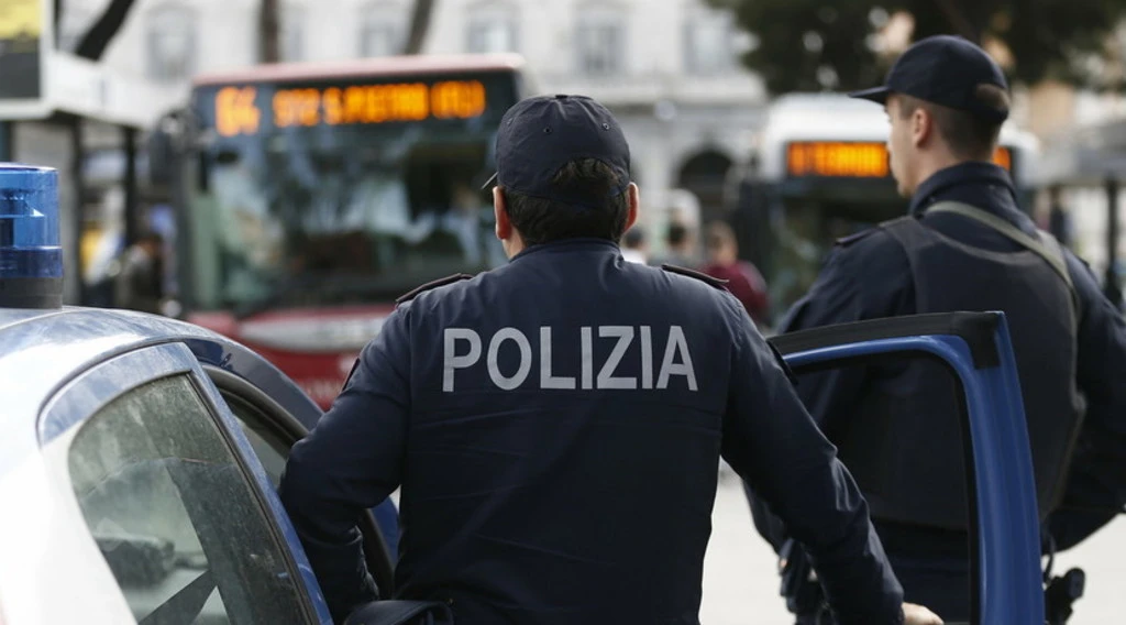 Cospito, ordigno davanti al Tribunale di Pisa: "Possiamo colpire"