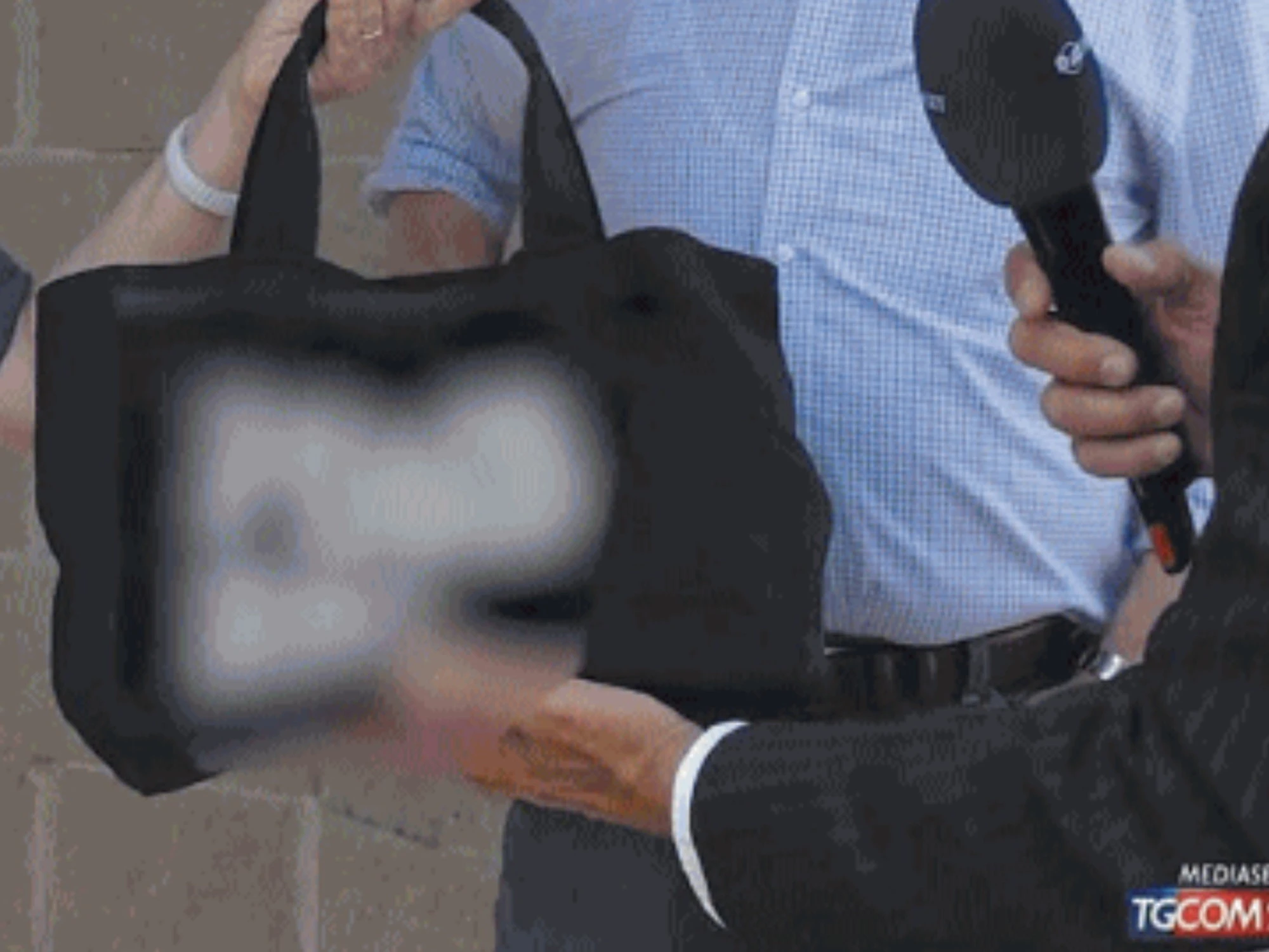 Garlasco, l'ultimo mistero: "Dov'è la borsa di Chiara Poggi"