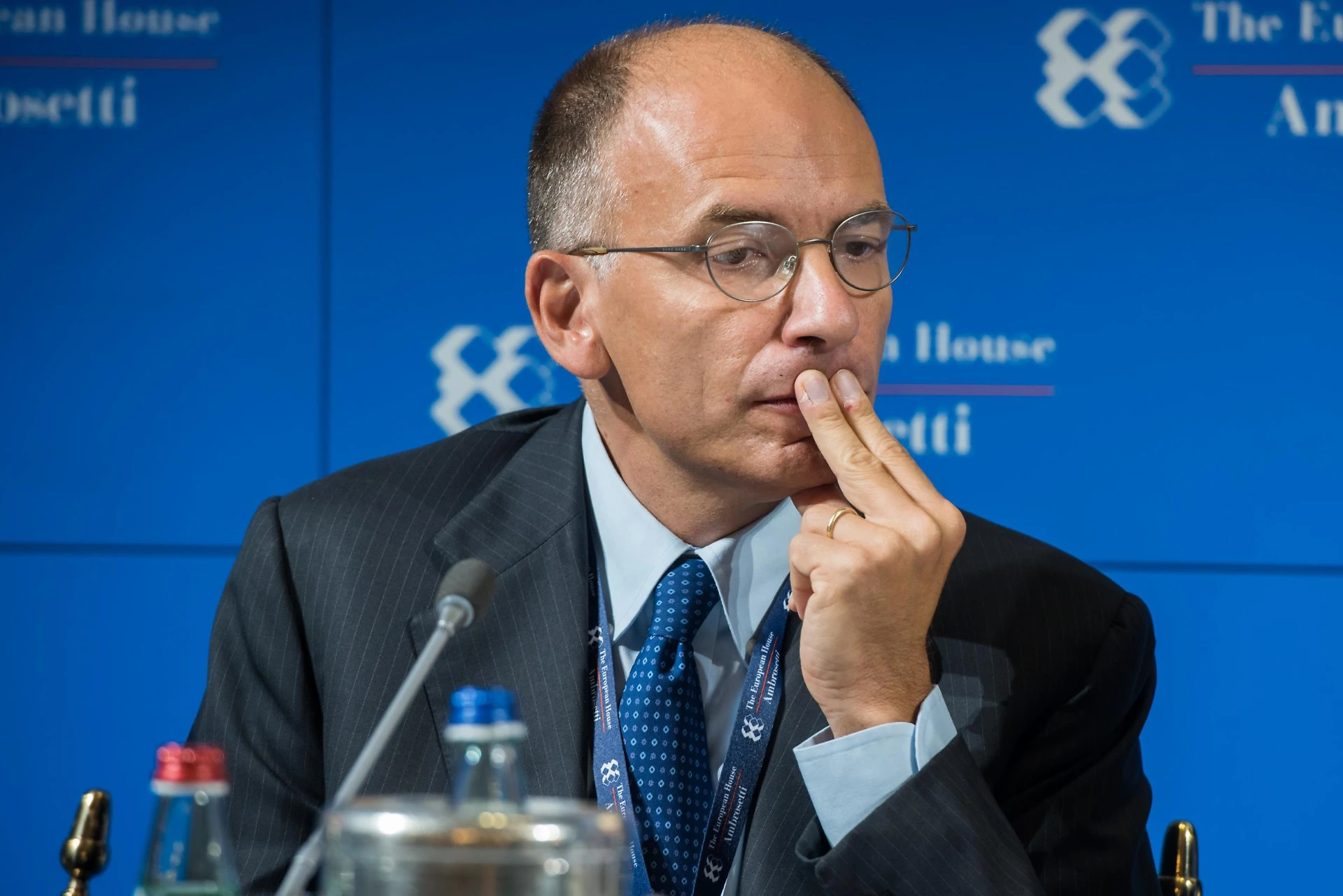 "Se fossi a San Siro, io Donnarumma lo...", l'attacco clamoroso dell'ex Pd: roba mai sentita prima da lui