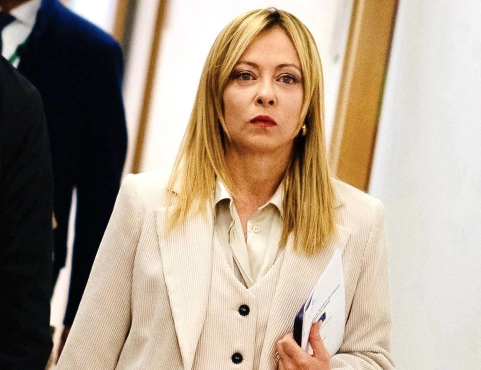 Crans-Montana, gli svizzeri elogiano Giorgia Meloni: "Perché va ringraziata"